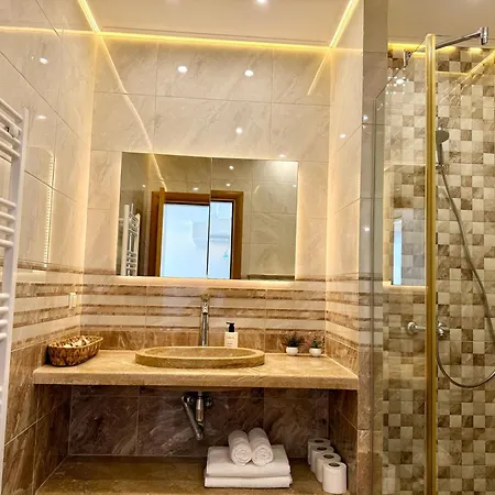 Cosher - Gardenia Palace 7 * Πομόριε