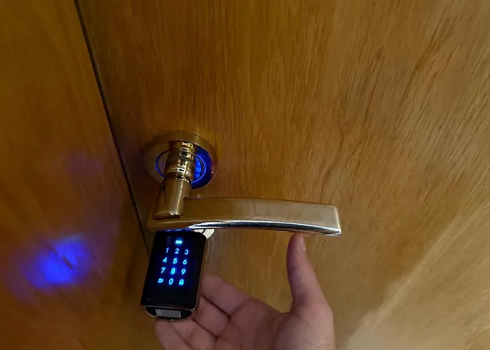 Cosher - Gardenia Palace 7 Free Parking *